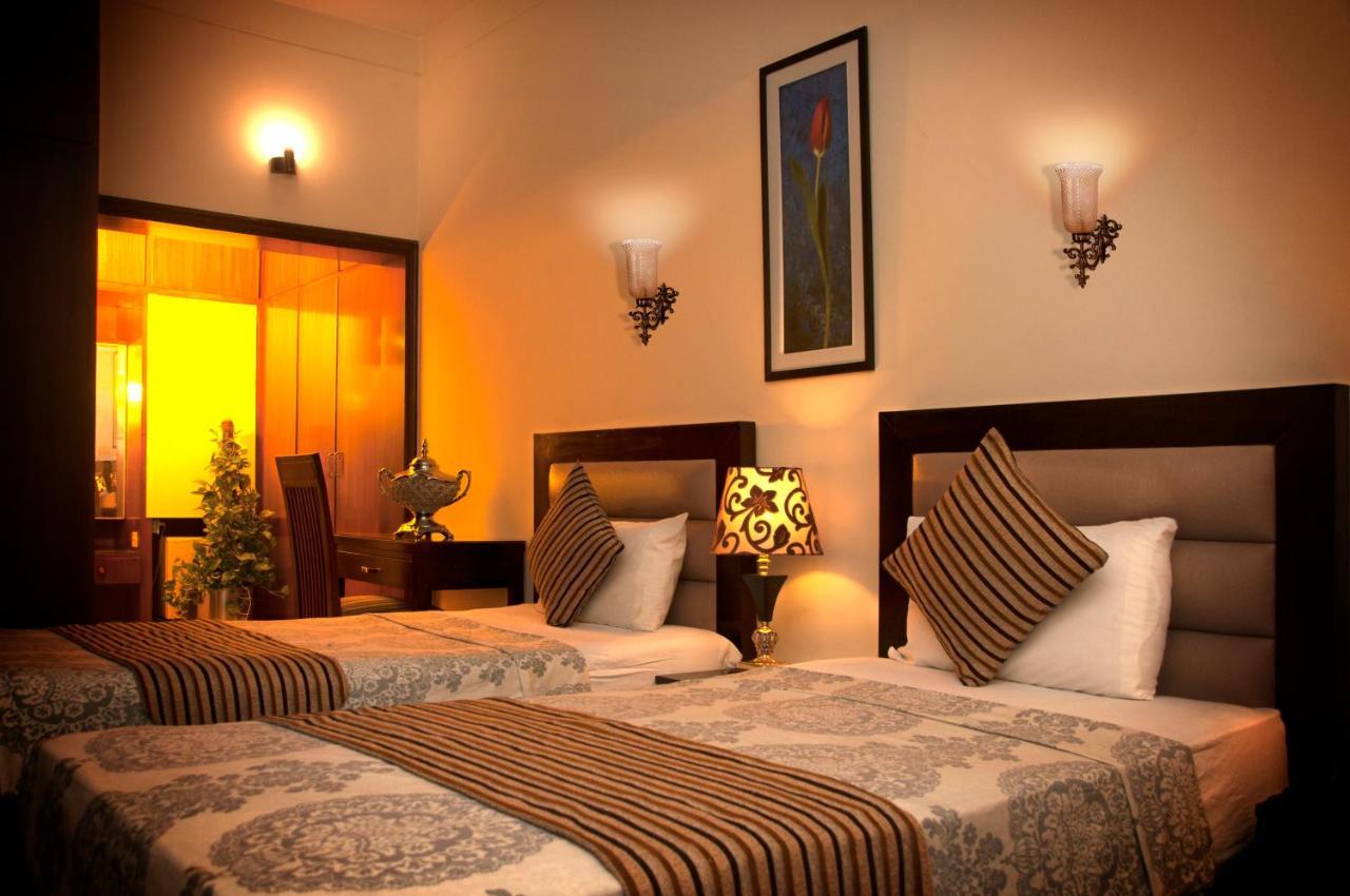 Royal Elegance Hotel Lahore Exteriér fotografie