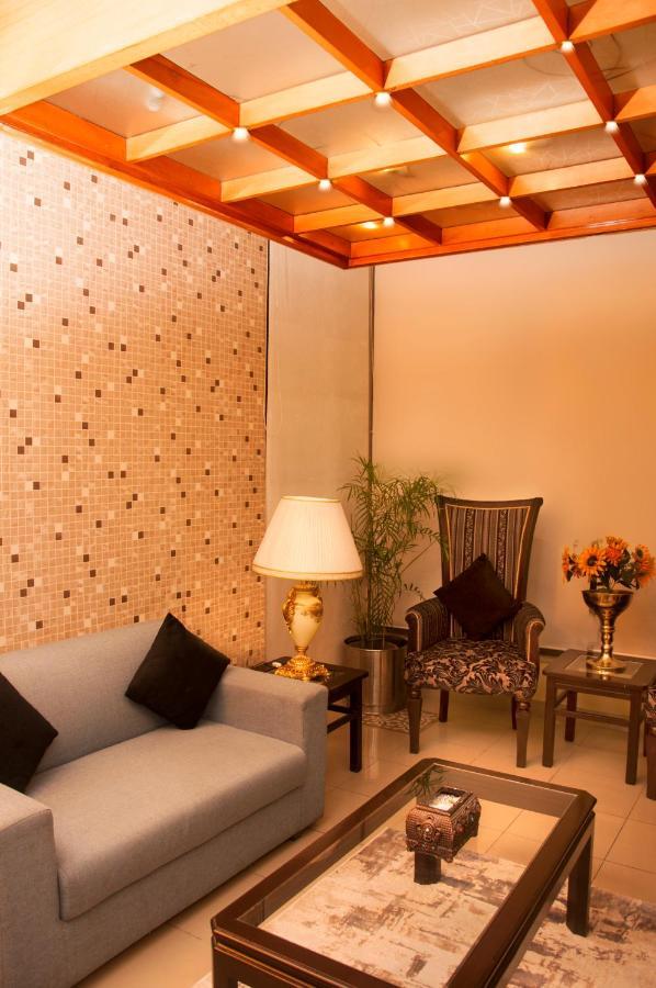 Royal Elegance Hotel Lahore Exteriér fotografie