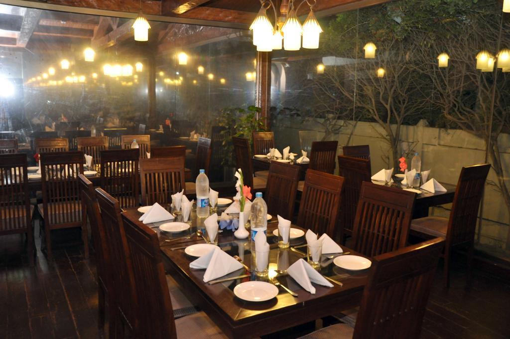 Royal Elegance Hotel Lahore Exteriér fotografie